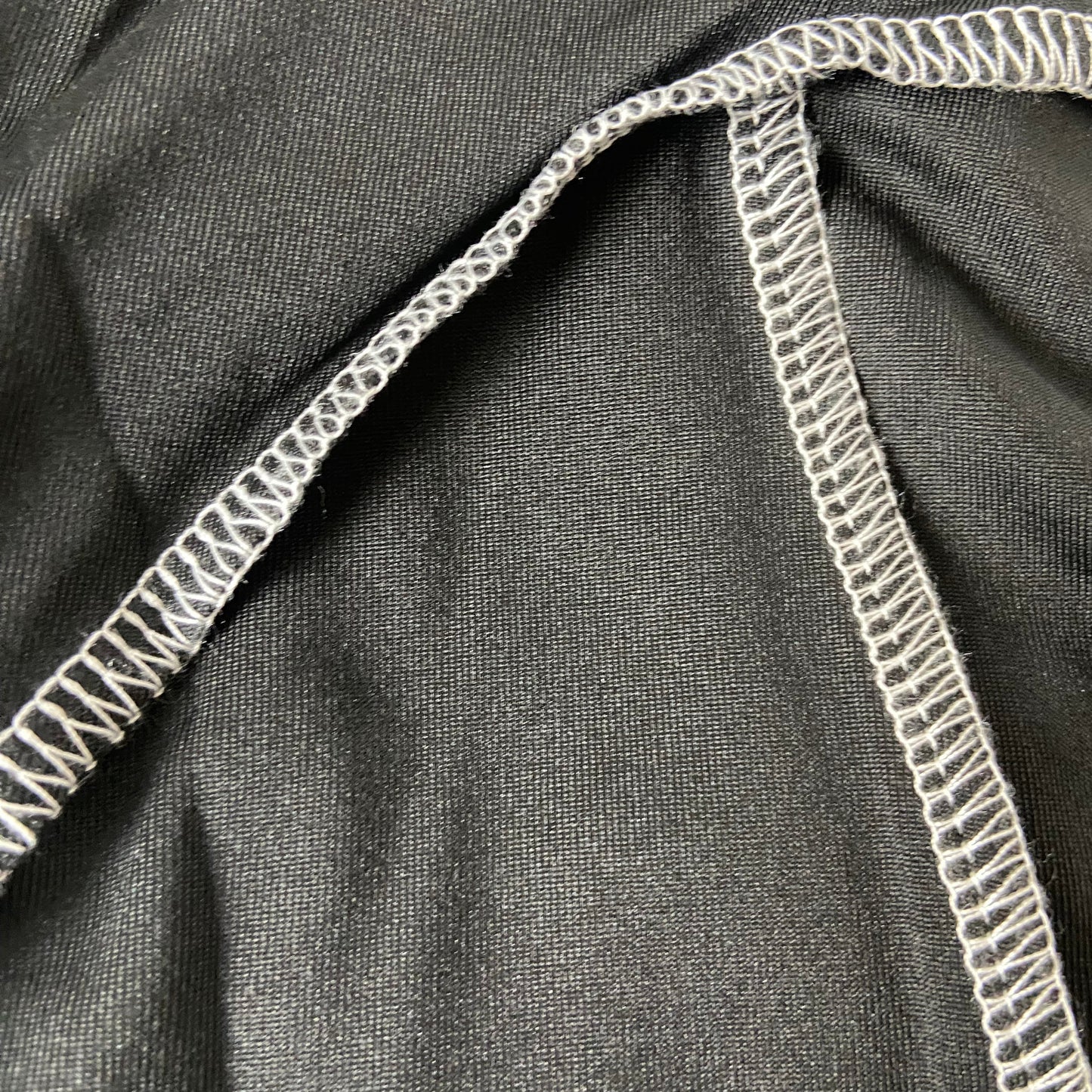 Women's stretch outline leggings close up detailed view white — Baebekillinem