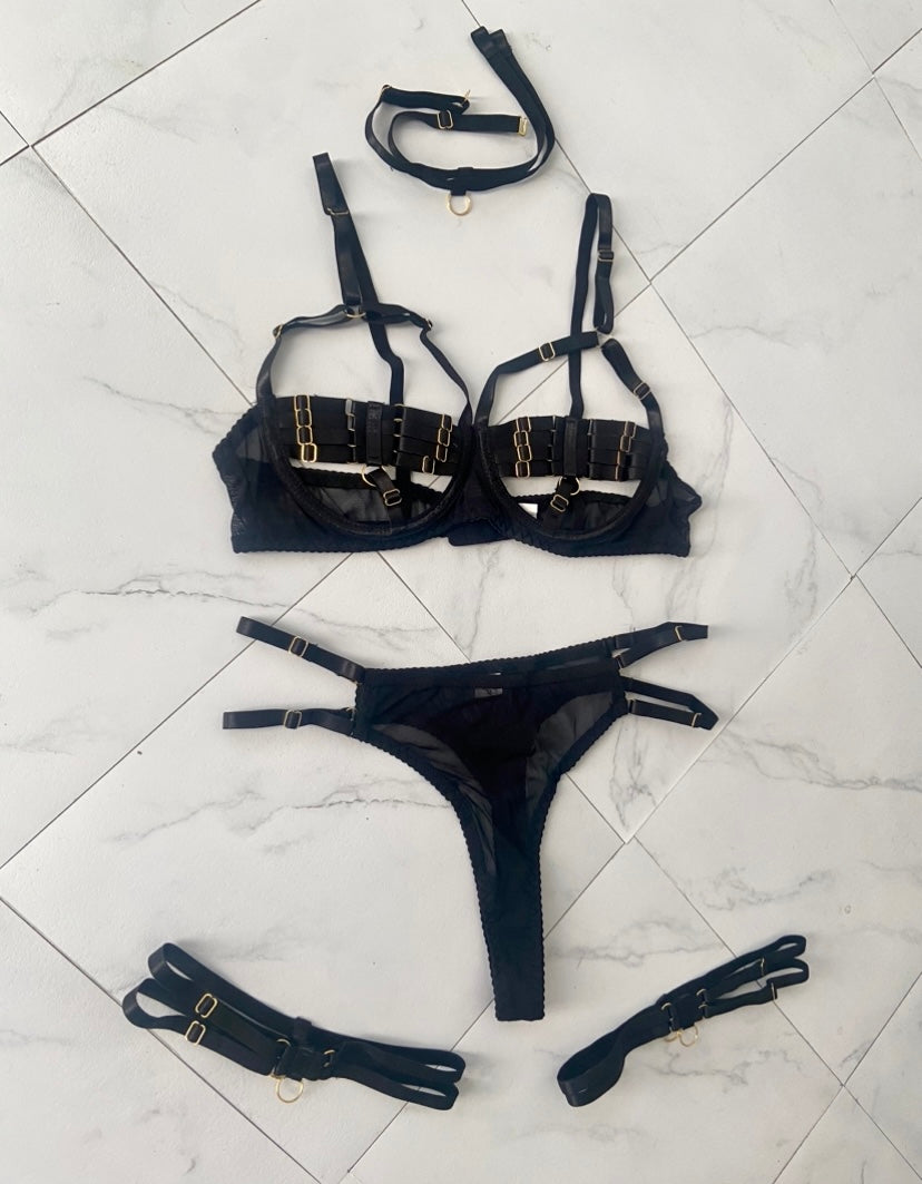 Women's Very Sexy 5 pc Garter Lingerie Set - BaeBekillinem Boutique- satin/ Linen- black