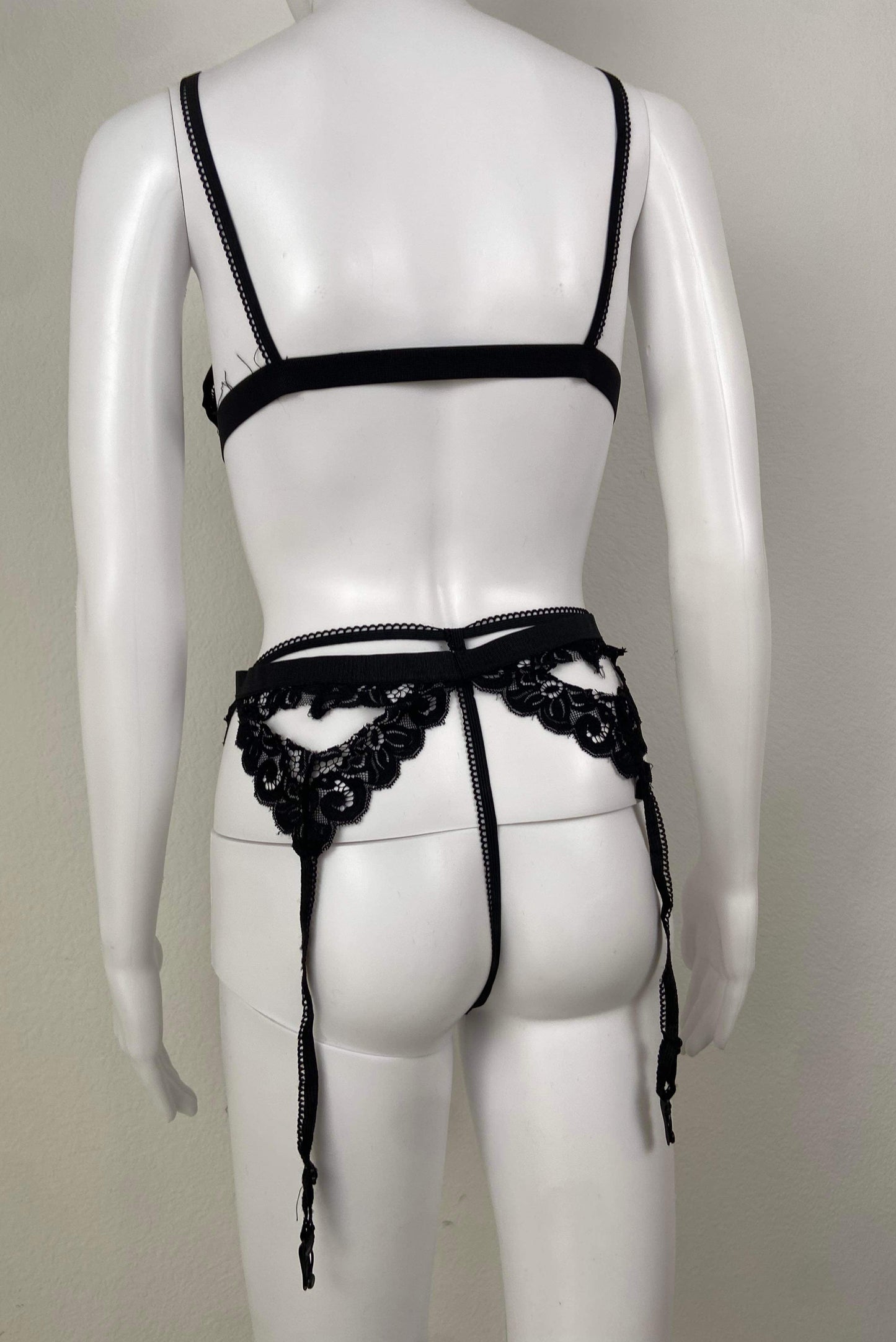 Women's Heartbreaker Lingerie Set - BaeBekillinem Boutique- Polyester- black/ red/ White