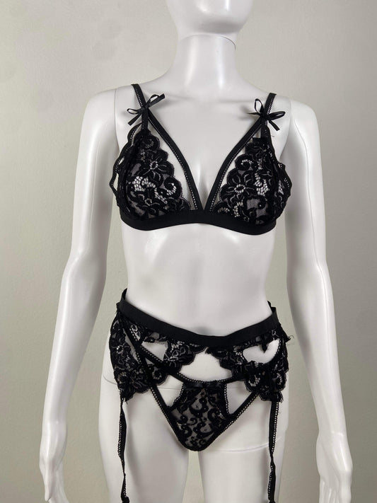 Women's Heartbreaker Lingerie Set - BaeBekillinem Boutique- Polyester- black/ red/ white- valentine- anniversary- christmas- wedding- sexy