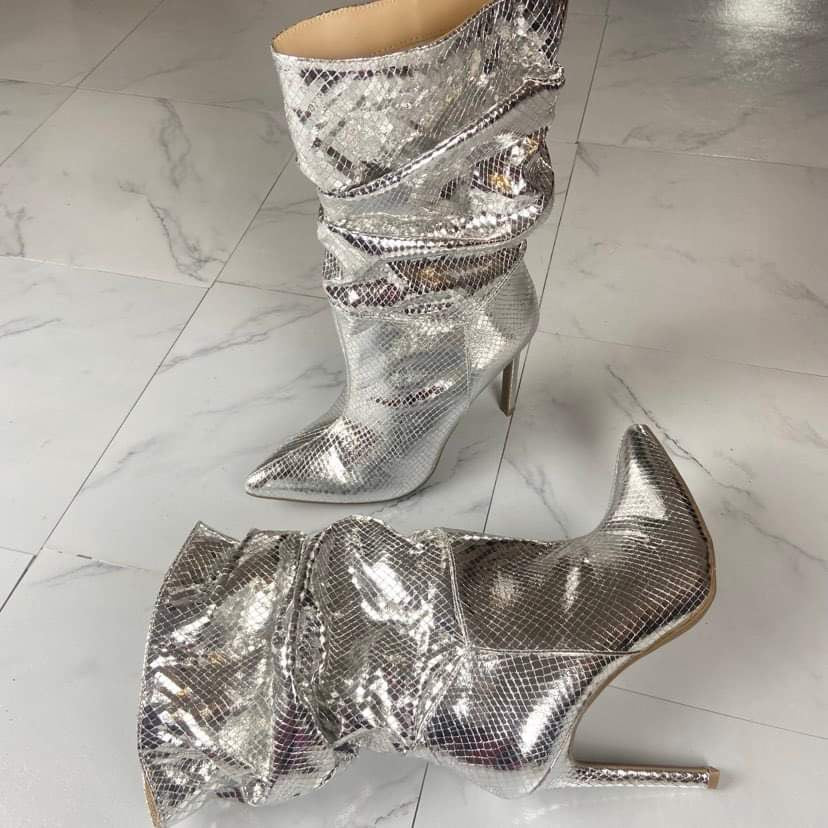 Women's Metallic Snake Skin Boots - BaeBekillinem Boutique- Microfiber/Rubber/ PU leather- Silver/ Fuchsia
