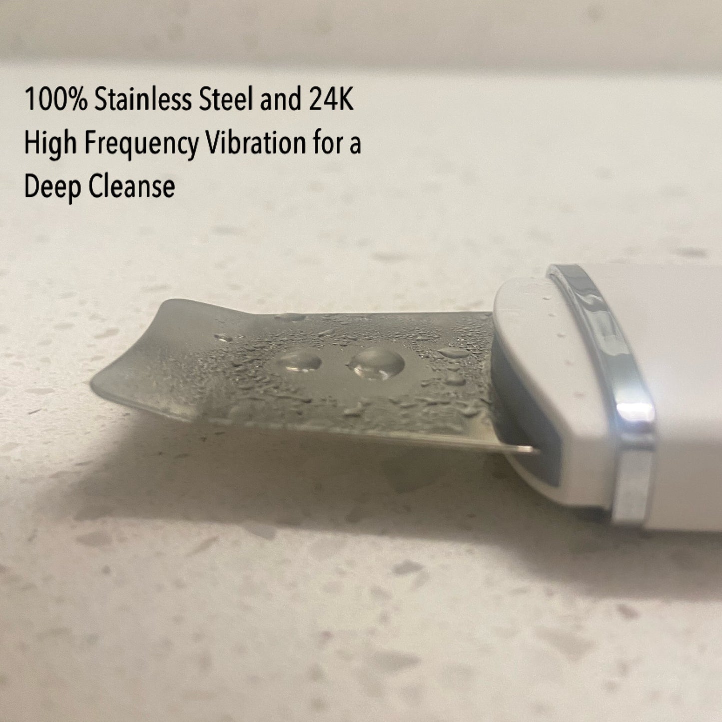 Ultrasonic Face Scrubber - BaeBekillinem- white- rechargeable- remove black heads