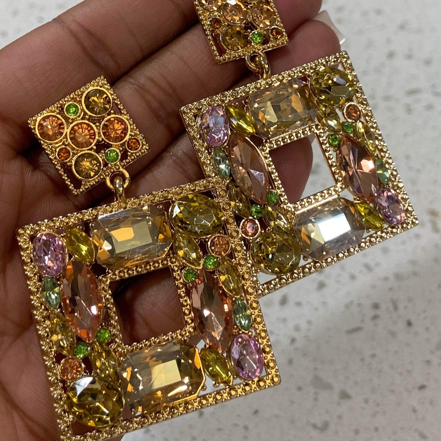 Women's Square Crystal Charm Vintage Dangle Earrings - BaeBekillinem Boutique- Crystal- Gold/ Green/ Pink