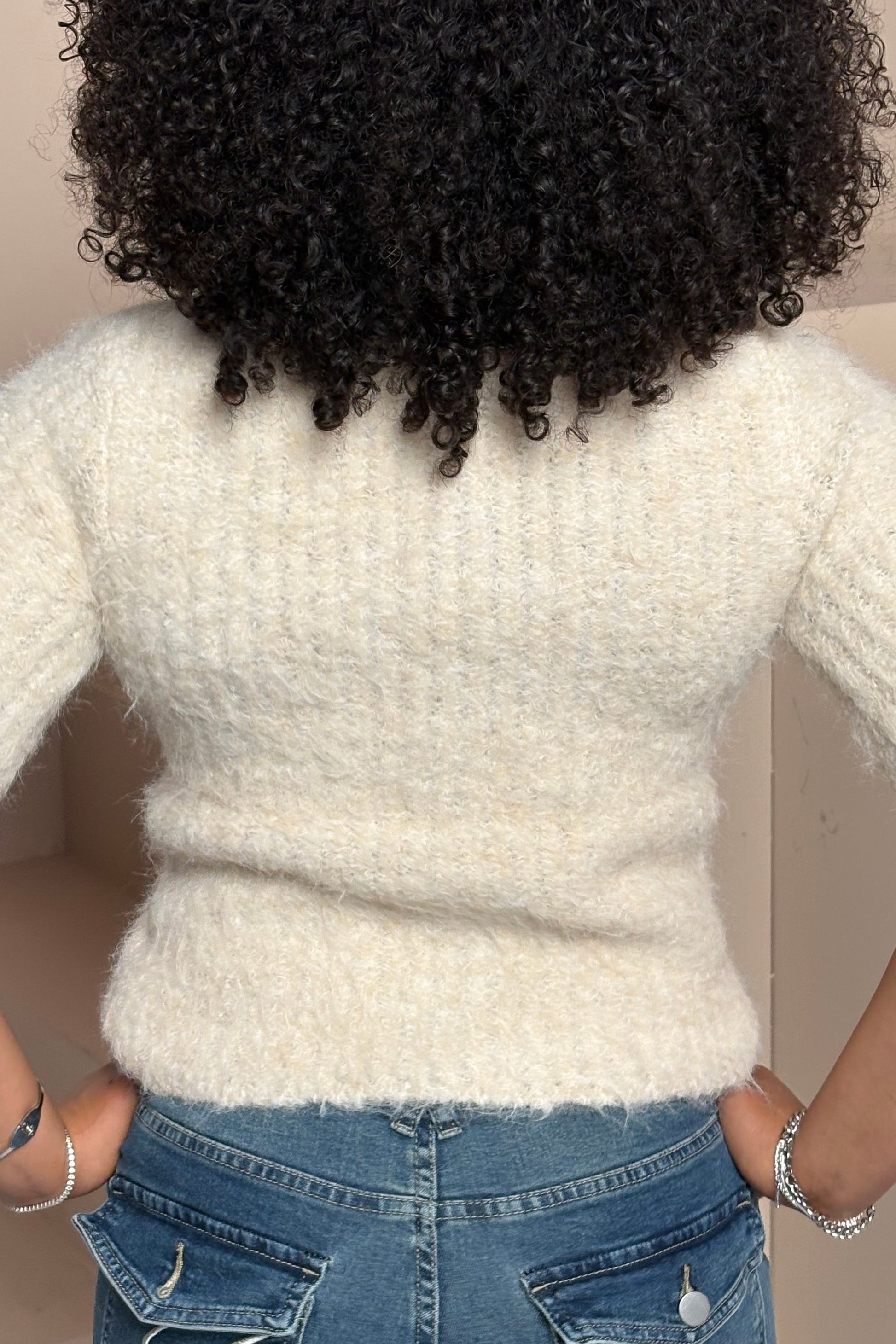bow fuzzy sweater top full back length view — Baebekillinem