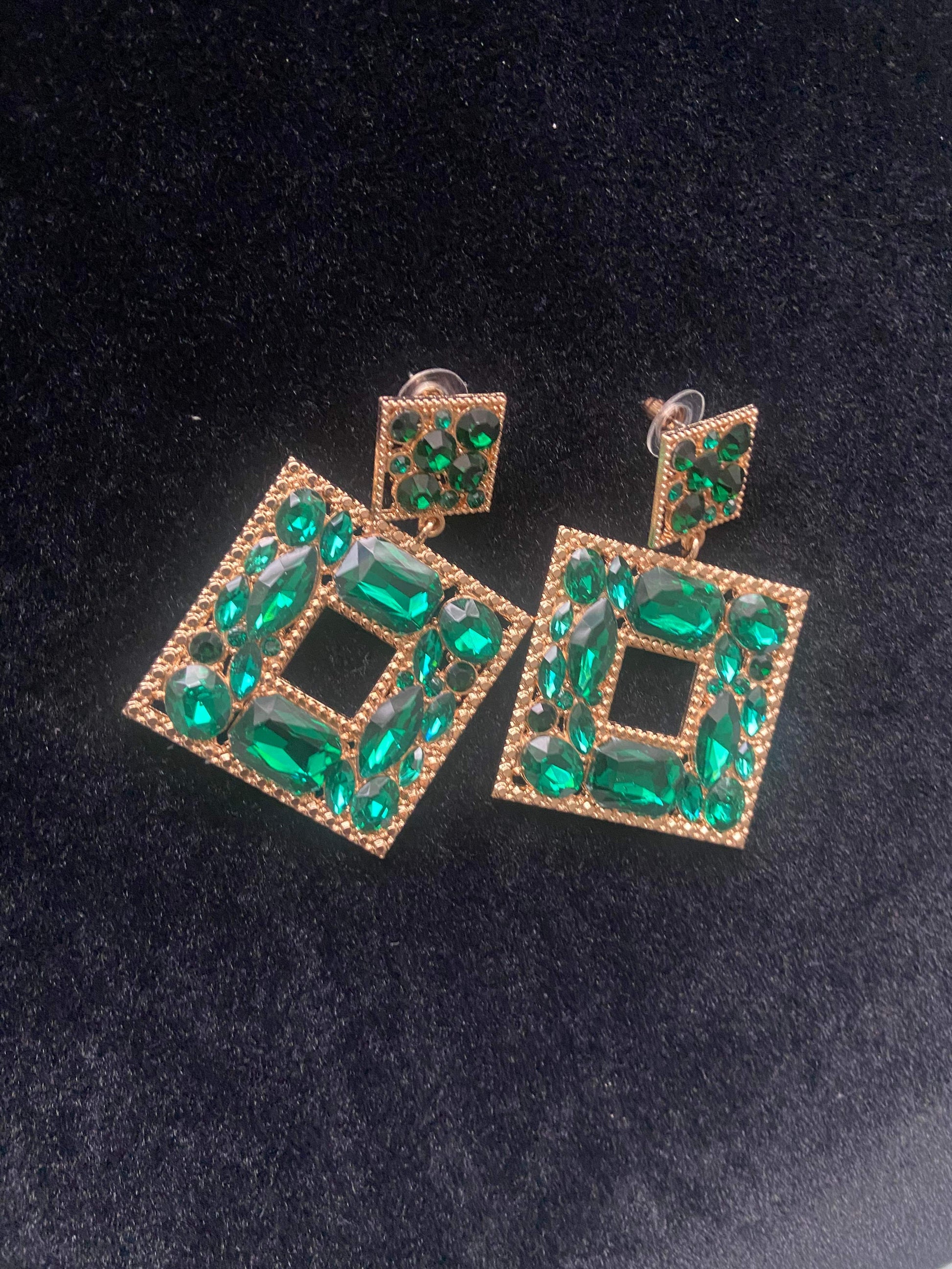 Women's Square Crystal Charm Vintage Dangle Earrings - BaeBekillinem Boutique- Crystal- Gold/ Green